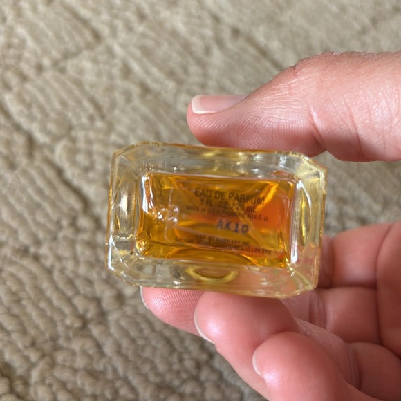 Mary Kay Elige Perfume - Picture 3 of 3